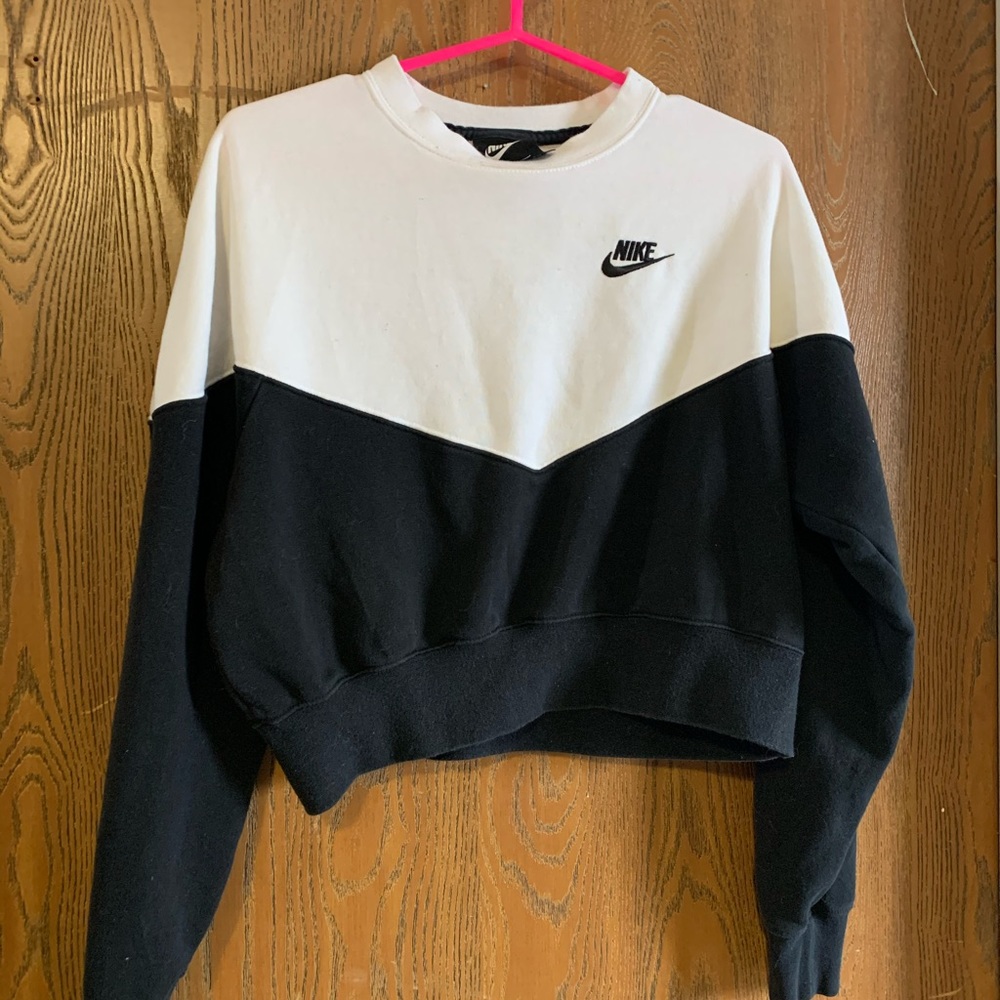 Women’s clothes - Picture 3 of 8